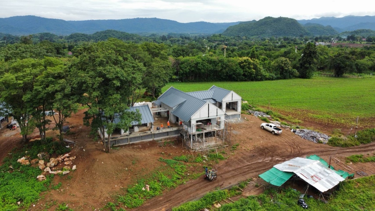 Baan Kun Kanit — Aerial Construction